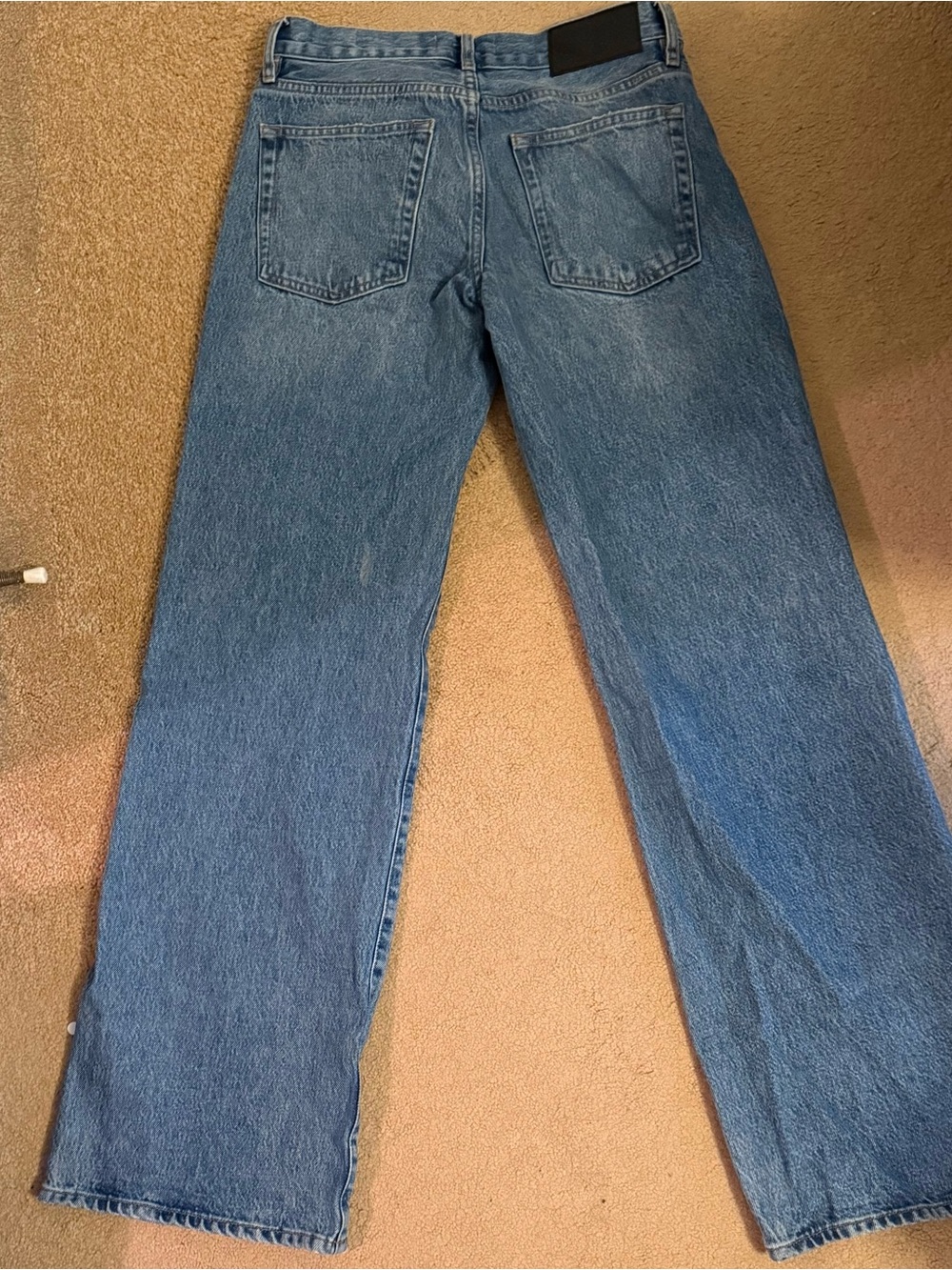 FRAME Amelia Gray Low Rise Relaxed Bootcut - Picture 2 of 2